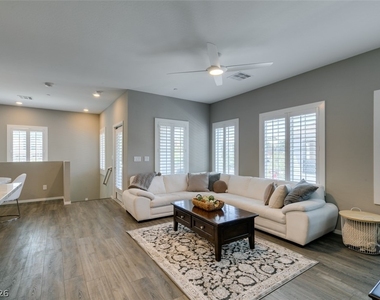 544 Teovani Street - Photo Thumbnail 17