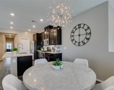 544 Teovani Street - Photo Thumbnail 6