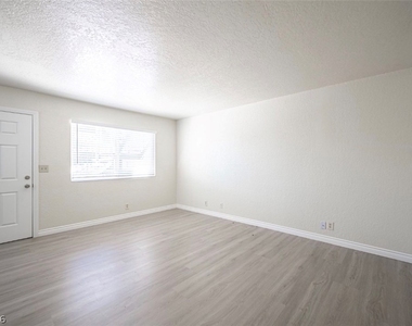 5336 Mancos Court - Photo Thumbnail 11