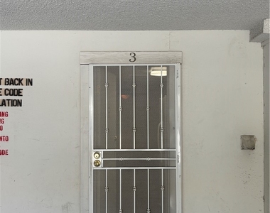 1470 Elizabeth Avenue - Photo Thumbnail 8