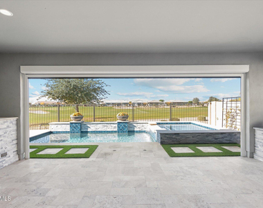 11138 N San Clemente Street - Photo Thumbnail 15
