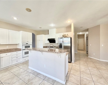 8917 Waltzing Waters Court - Photo Thumbnail 43
