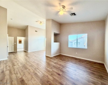 8917 Waltzing Waters Court - Photo Thumbnail 58