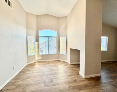 8917 Waltzing Waters Court - Photo Thumbnail 61