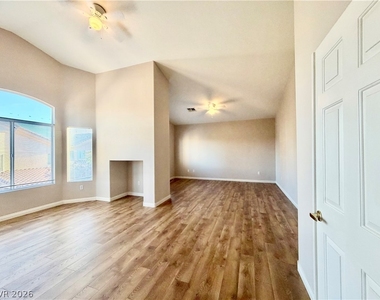 8917 Waltzing Waters Court - Photo Thumbnail 66