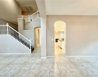 8917 Waltzing Waters Court - Photo Thumbnail 40