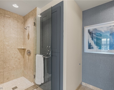 4525 Dean Martin Drive - Photo Thumbnail 43