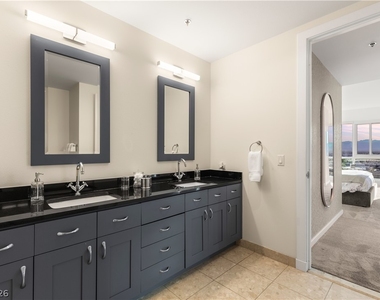 4525 Dean Martin Drive - Photo Thumbnail 45