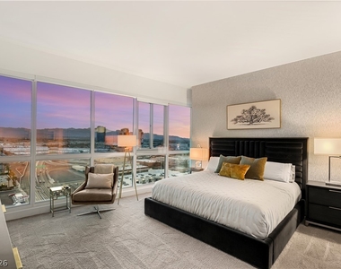 4525 Dean Martin Drive - Photo Thumbnail 37