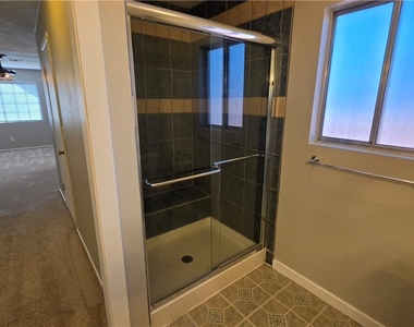 112 Menta Court - Photo Thumbnail 15
