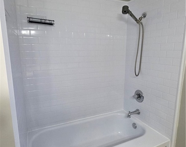 112 Menta Court - Photo Thumbnail 19