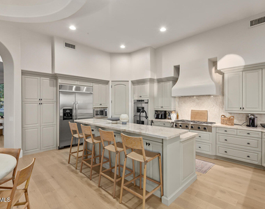 11861 E Desert Trail Road - Photo Thumbnail 10