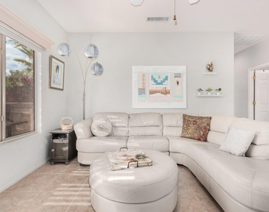 16215 W Desert Winds Drive - Photo Thumbnail 2