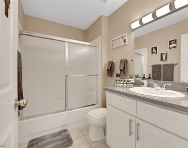 7989 Lisa Dawn Avenue - Photo Thumbnail 23