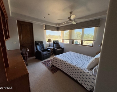34640 N 79th Way - Photo Thumbnail 11