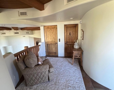 34640 N 79th Way - Photo Thumbnail 14