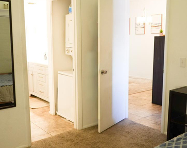 11666 N 28th Drive - Photo Thumbnail 12