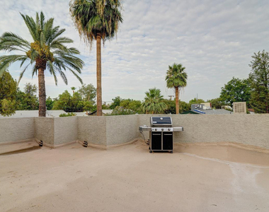 519 W 13th Street - Photo Thumbnail 16