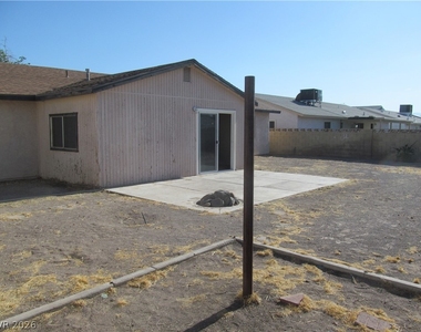 537 Longtree Avenue - Photo Thumbnail 27