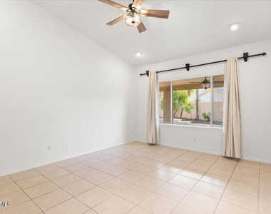 9331 E Wood Drive - Photo Thumbnail 17