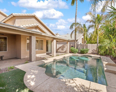 9331 E Wood Drive - Photo Thumbnail 13