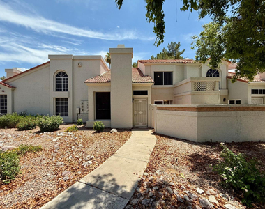 1717 E Union Hills Drive - Photo Thumbnail 20