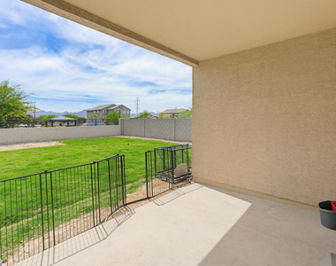 6815 W Encinas Lane - Photo Thumbnail 23