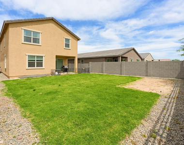 6815 W Encinas Lane - Photo Thumbnail 22
