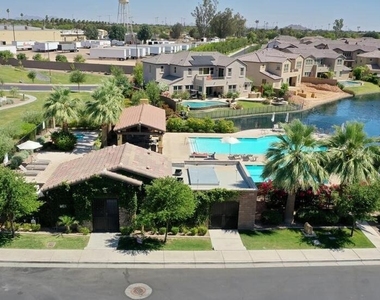 948 W Yosemite Drive - Photo Thumbnail 44