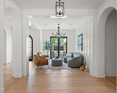 5309 N 33rd Street - Photo Thumbnail 17