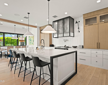 5309 N 33rd Street - Photo Thumbnail 9