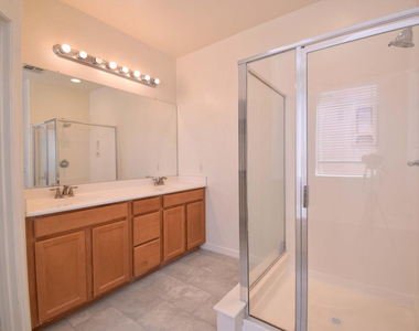 21017 W Glen Street - Photo Thumbnail 9
