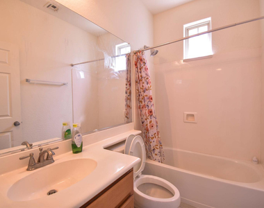 21017 W Glen Street - Photo Thumbnail 5