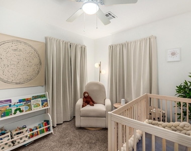 2613 E Pierson Street - Photo Thumbnail 10