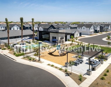 9117 N 181st Avenue - Photo Thumbnail 29
