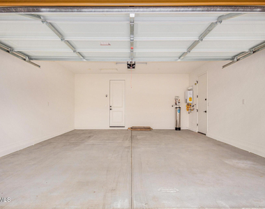21301 W Roanoke Avenue - Photo Thumbnail 34