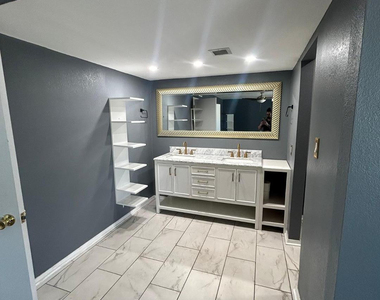 6916 W Georgia Avenue - Photo Thumbnail 38