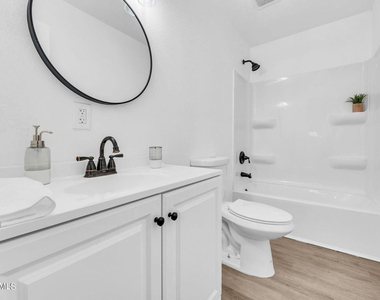 1505 W Mckinley Street - Photo Thumbnail 2
