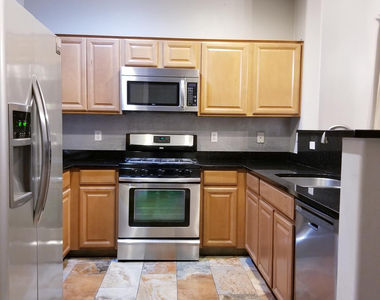 7410 W Darrel Road - Photo Thumbnail 2