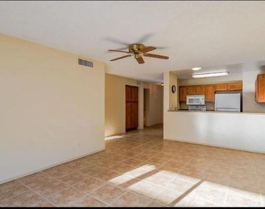 18624 N 93rd Avenue - Photo Thumbnail 2