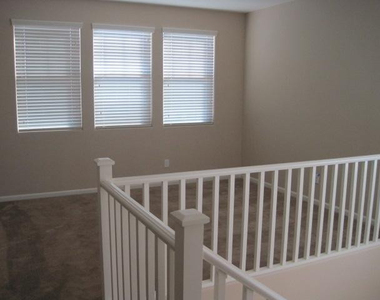16920 W Mohave Street - Photo Thumbnail 3