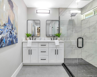 7509 N Via Del Elemental - Photo Thumbnail 7