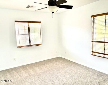 2866 S Brett Street - Photo Thumbnail 31