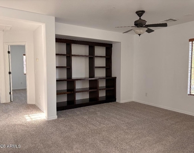 2866 S Brett Street - Photo Thumbnail 16