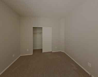 22227 N 29th Drive - Photo Thumbnail 9