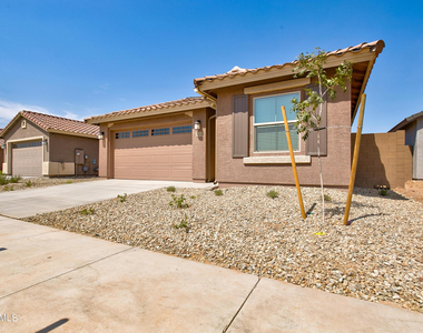 17050 W Artemisa Avenue - Photo Thumbnail 4