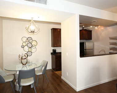 14145 N 92nd Street - Photo Thumbnail 2