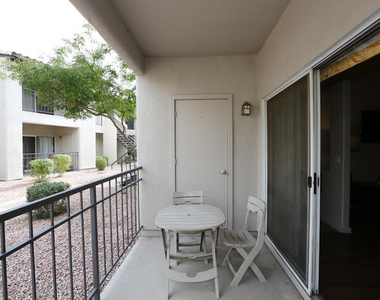 14145 N 92nd Street - Photo Thumbnail 8