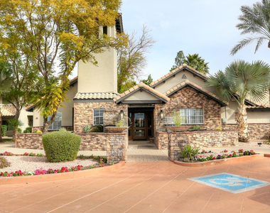 14145 N 92nd Street - Photo Thumbnail 13