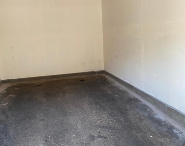 7009 E Acoma Drive - Photo Thumbnail 10